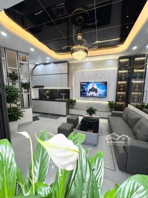 bán nhà phố kim mã, ngõ thông, nhà mới king koong, full nội thất hiện đại, 30*5t khung cột betong