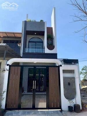 BÁN NHÀ 1 TRỆT 1 LẦU VỊ TRÍ ĐẸP - SỔ RIÊNG, THỔ CƯ 100%