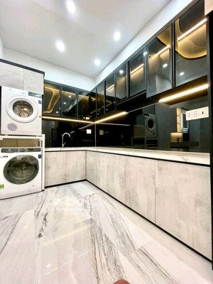 bán nhà đẹp, sân vườn hồ koi - nhà bè 155m2 - 6,8 tỷ