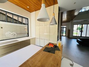 bán căn bt kdc him lam p tân hưng dt:10x20m giá bán 58 tỷ vị trí đẹp nhà mới lh: 