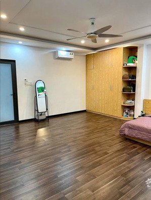 bán nr tại phường 1, quận 8. 2pn/2wc, 95m2/1,3 tỷ, shr/hoàn công đầy đủ. kế bến xe quận 8