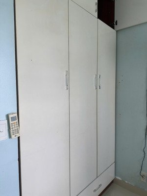 chính chủ cho thuê căn hộ tầng 6, căn góc 70m2 block a3 view hồ bơi có nội thất