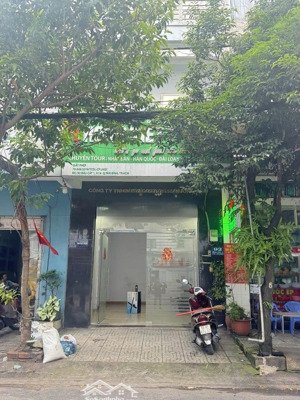 cho thuê nhà mặt tiền bàu cát 1 - tân bình , kinh doanh, vp cty , spa naillv..v