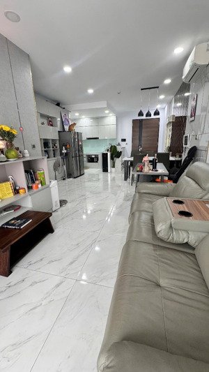 cần bánh nhanh midtown m6- nhà đẹp, đã có sổ, lh 