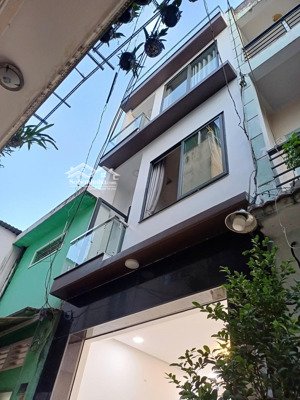 bán nhà riêng 4pn, 4wc, 45m2 giá cực chất tại lạc long quân, p 8, tân bình, hcm