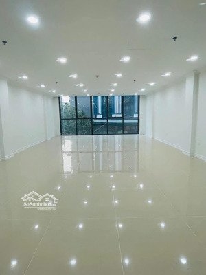 sốt. mặt phố dương khuê. tòa văn phòng, 7 tầng, gara, thang máy, thông sàn. vỉa hè rộng. chỉ 34 tỷ