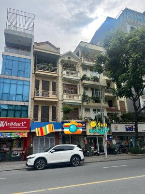 mặt phố q.cầu giấy ngay vũ phạm hàm, phân lô, vỉa hè dt70m2 xây 4t mt5m giá 37.85 tỷ