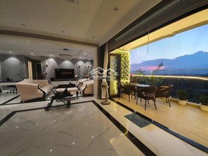 mời thuê căn 158m2 3pn 2wc đủ đồ có thang máy riêng toà park 2 aqua bay. hl ạ