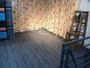 siêu phẩm ngọc hà cách mặt phố 30m sổ chính đỏ chính chủ - vào ở luôn - mời các nhà đầu tư