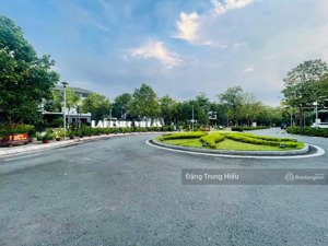 bt góc splendora siêu vip- 259m2 sân vườn 200m - dòng 3000$/th - full đồ cực đẹp
