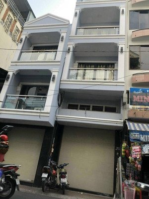 cần tiền bán gấp nhà hẻm 5m hoàng hoa thám. dt: 4x16m. vuông vức. trệt, 3 lầu. giá 9 tỷ 400 triệu