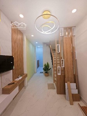 sát hẻm xe hơi - 3 tầng - 3pn - full nội thất - ngay chợ tân bình - 25m2