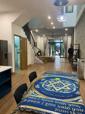 chị hiền gửi bán nhà , phạm văn hai tân bình, sổ hồng riêng, đã hoàn công, đang có hợp đồng thuê