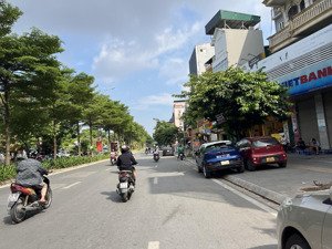 mặt phố kim mã quanh 30 tỷ 90m2 xây 5 tầng 3 mặt thoáng phố kd sầm uất