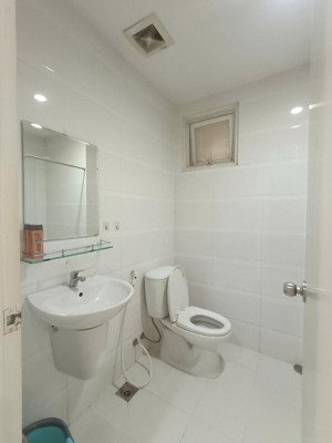 cho thuê căn hộ terra rosa, khang nam bình chánh. dt 80m2 gồm 2 phòng ngủ, 2wc giá 7 triệu