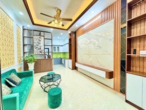 bán nhà thanh lân- thanh đàm 33m 5 tầng tặng full đồ - 10m ô tô.