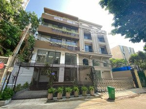 tòa chdv ngay quốc hương, p. tđ, quận 2 - dt 8 x 22m - 7 tầng - tn 200 triệu/th - giá 60 tỷ