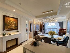 chính chủ bán lại căn hộ 146m2,3pn full view hồ tây giá hơn 14 tỷ tòa 249a thụy khuê.lh 