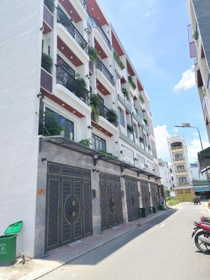 bán nhà - 4 tầng - giá 6.4 tỷ tl - dt 4 x 16 - 5pn - 5wc - đường trước nhà 7m xe hơi ngủ trong nhà