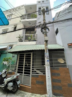 bán nhanh nhà trung tâm quận 10_cách mạng tháng 8 - 24m² 3 tầng -pháp lý hỗ trợ ra sổ_giá đáy 5,5tỷ