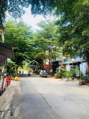 bán nhà phố mặt tiền đường số 8, kdc nam long ttc, q7