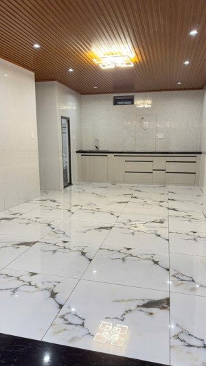 mặt bằng kinh doanh đường hoàng hoa thám vị trí đẹp