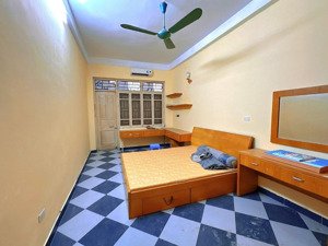 bán nhà phố thái hà, trung liệt đống đa, 52m2 x 4 tầng, giá 13.5 tỷ, gần phố, thoáng, đủ công năng