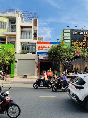 bán nhà mặt tiền đường tân hương (4x20m vuông) giá chỉ: 11.7 tỷ tl (tin thật)