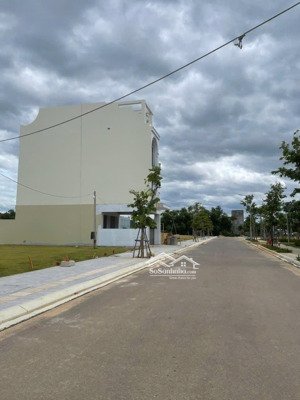 chỉ với 330tr khách hàng đã sở hữu 1 lô đất tại quy nhơn. có ngân hàng hỗ trợ vay 70%