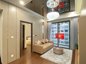 độc quyền siêu phẩm! căn 2n tòa h1 view đb thoáng sáng, full nội thất 63m2 sẵn sổ gd - giá 4 tỷ 650