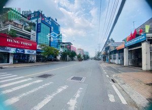 nhà đẹp ngay chợ thủ đức ngang lớn 8m gần phạm văn đồng