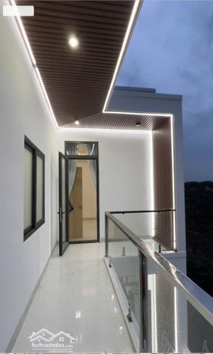 căn nhà biệt thự mini cực đẹp siêu hiện đại sổ riêng thổ cư