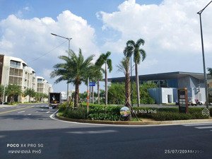 nhà 3 tầng kdc nam long đối diện global city, dts 300m2. sang xịn đẹp vào ở ngay