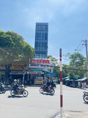 30 tỷ giảm còn 22 tỷ bán gấp nhà 2 mặt tiền lê đức thọ 1 trệt 5 lầu