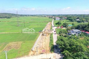 đất đẹp, hiếm, phù hợp xây dựng homestay, nghỉ dưỡng, đt 413 nhân lý, xã xuân sơn, thị xã sơn tây