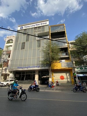 siêu hiếm bán nhà mặt tiền hoàng hoa thám tân bình - ngay ga t3 cn 309m2 xd mới hầm 7tầng giá 77tỷ