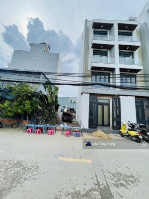 đất mt cách phạm văn đồng 50m ,gần vành đai ii 200m - 73m2 giá 6.6 tỷ - rất tiềm năng,hàng hiếm