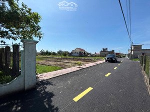 cần bán mảnh đất tại thị trấn quất lâm giá 900triệu diện tích 100m