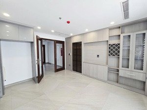 siêu phẩm phân lô 2 thoáng, vỉa hè oto tránh, ngõ thông , 20m ra mặt phố, vị trí tuyệt đỉnh