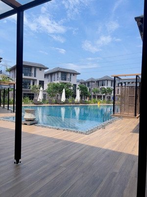 bán biệt thự song lập zeitgeist gs nhà bè: diện tích: 10mx20m. giá bán: 29 tỷ