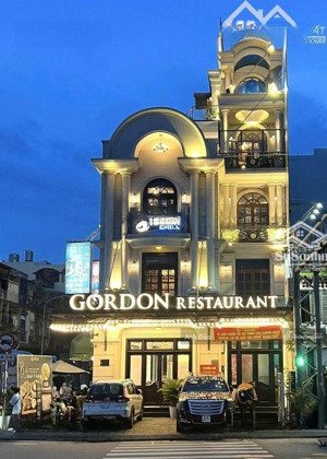 cho thuê nhà góc 2 mặt tiền võ văn kiệt, phường bến nghé, quận 1. gần trần đình xu