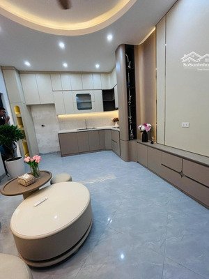 siêu hót khu vực linh quang gần trường,gần chợ, ngõ thông,