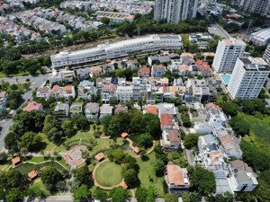 cho thuê mặt bằng khu vực phú mỹ hưng - quận 7.