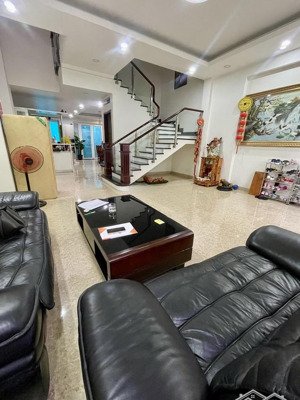 nhà biệt thự có hầm 120m2 4 tầng đường rộng 12m ngay cầu bình lợi, đh văn lang giá 22 tỷ tl