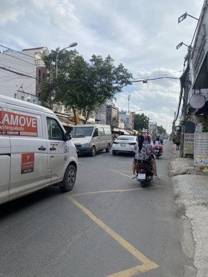 giá tốt! bán nhà mặt tiền phạm văn chiêu, p. 15 gò vấp 4x23m, 88.8m2 giá 9.768 tỷ