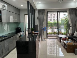 cho thuê gấp chcc cộng hoà plaza, tân bình dt 72m2, 2pn 2wc giá 12tr/tháng. lh hữu mão