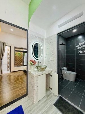 bán nhà bình thạnh 52m2 đường nguyễn văn đậu, p5. hẻm xe hơi 5m . giá 4 tỷ870 . lh 