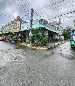 bán dãy trọ góc 2mt 93m2 shr giá 1 tr 890 tại tân đông hiệp dĩ an-đang có dòng tiền hơn 10tr/tháng