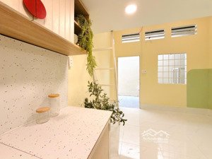 cho thuê phòng mới xây đối diện vạn phúc city full nt xịn xò sát đh luật gần trung tâm