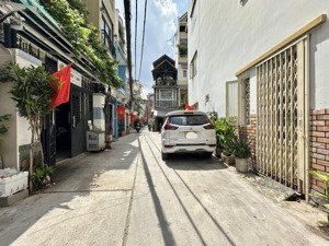 bán nhà hẻm 4m 1 trục, 69m2 (4x17m) 2 tầng nhà mới, chỉ 9.2 tỷ tl